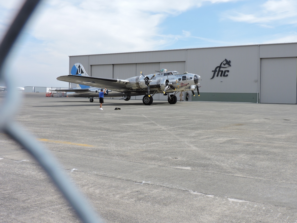 B17 having just
              landed.